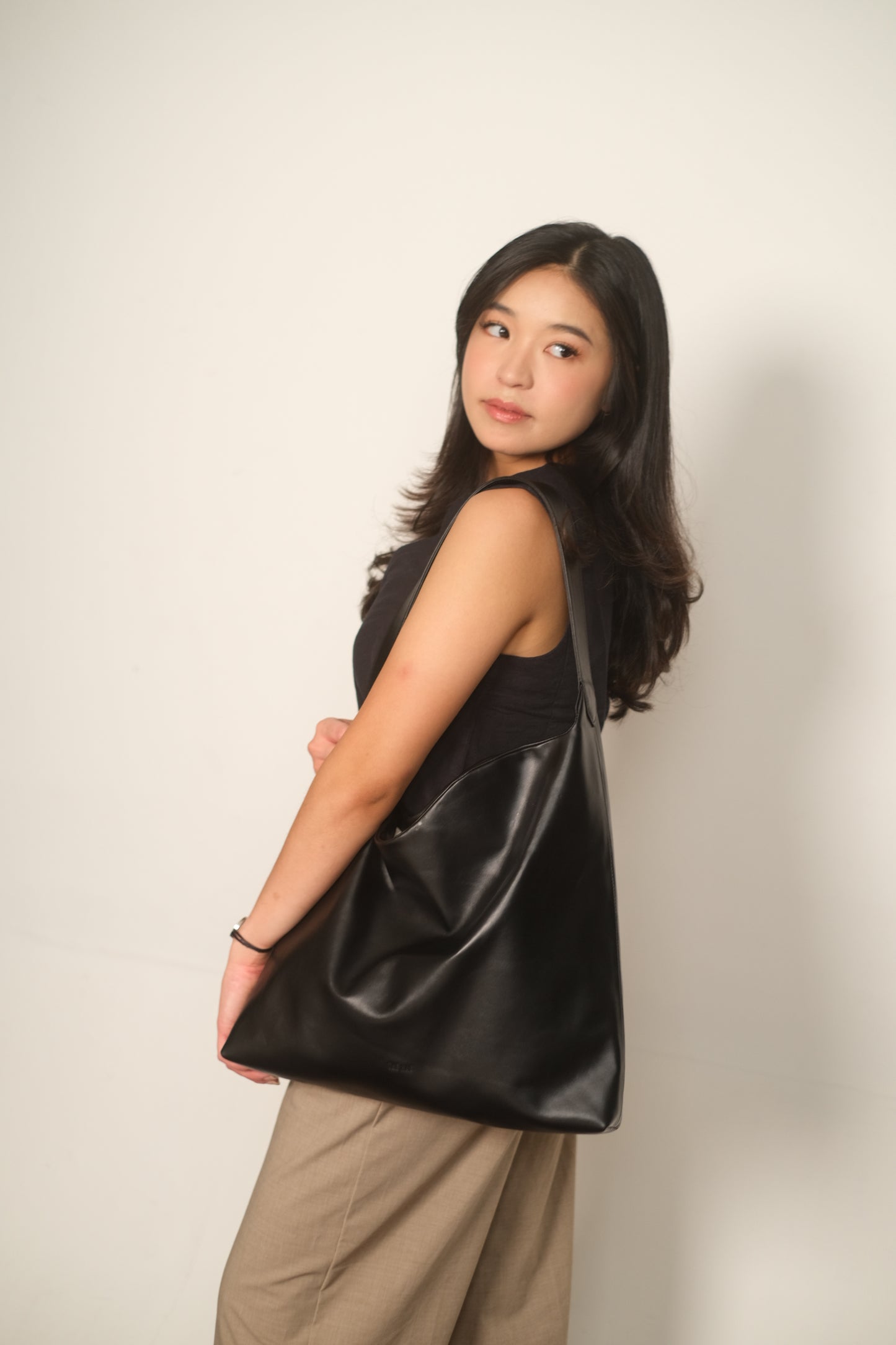 The Has - Ashby Tote | 100% Genuine Leather