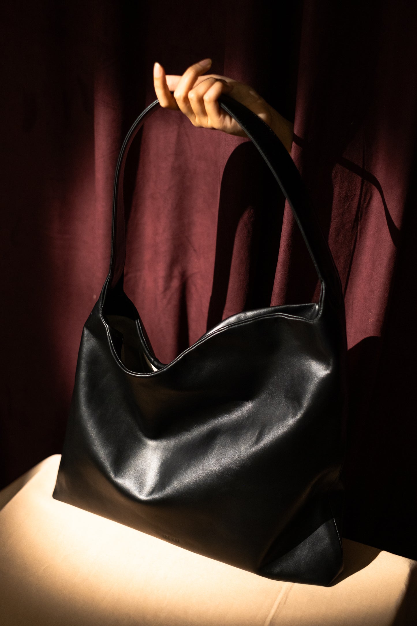 The Has - Ashby Tote | 100% Genuine Leather