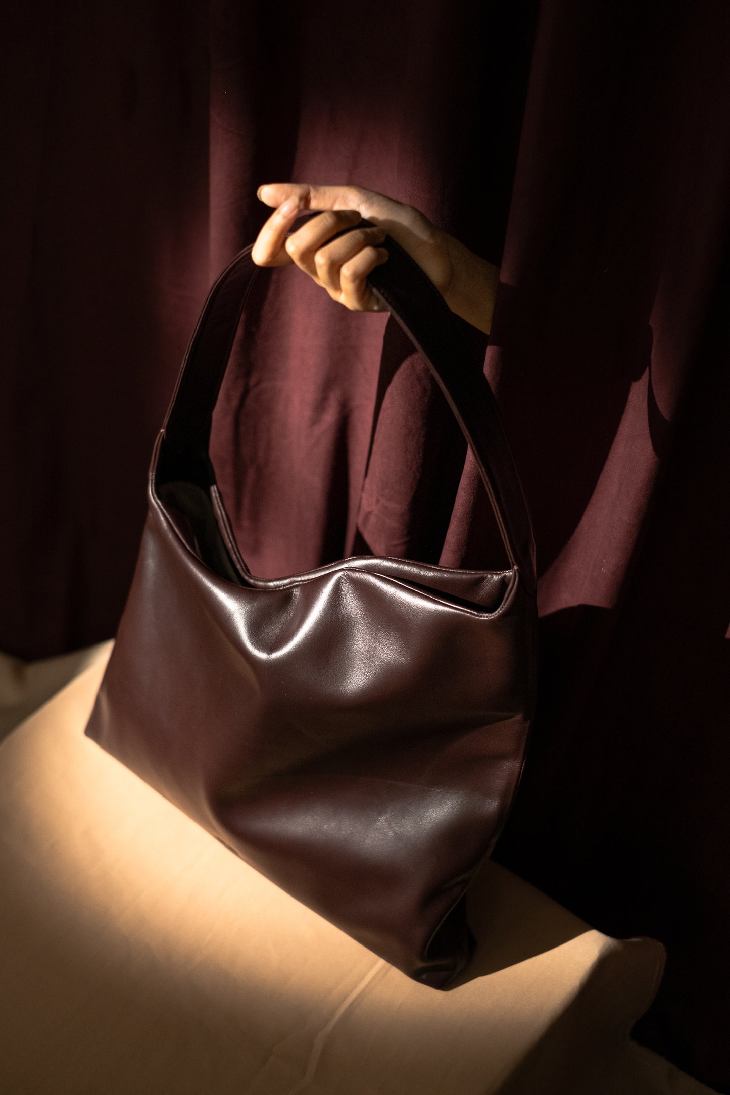 The Has - Ashby Tote | 100% Genuine Leather