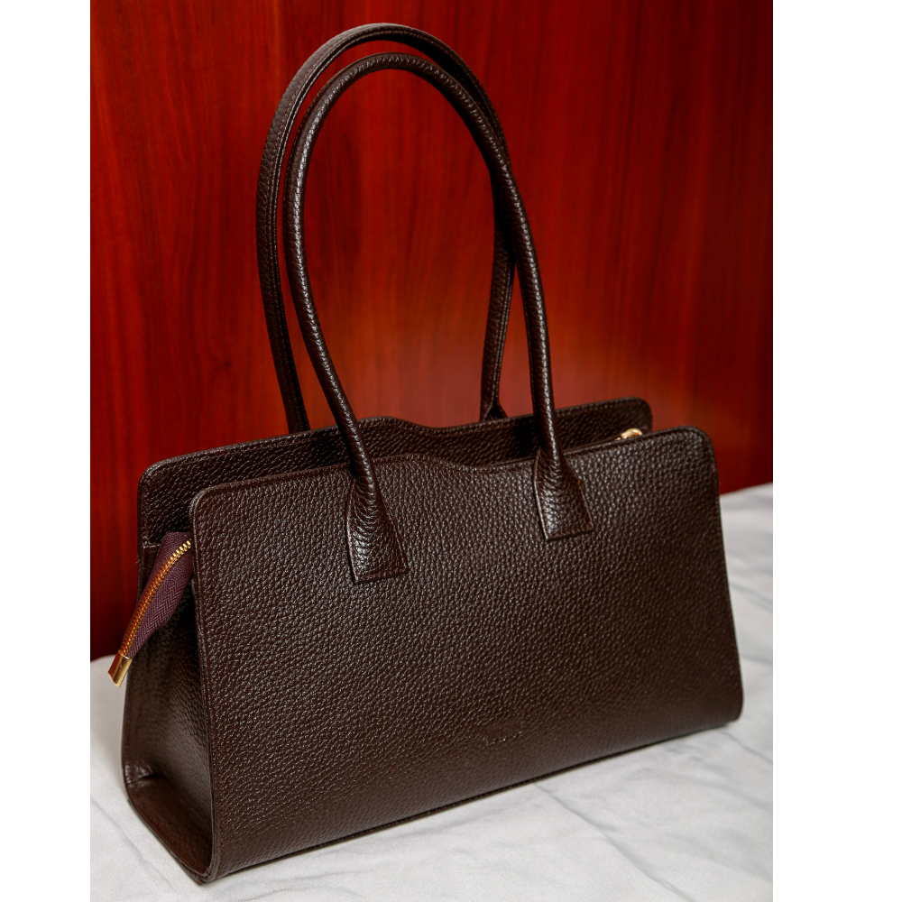 The Has - Pauline 32' in Soft Floater Plum Brown