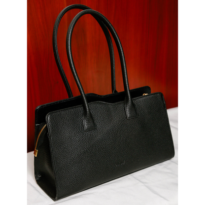 The Has - Pauline 32' in Soft Floater Black