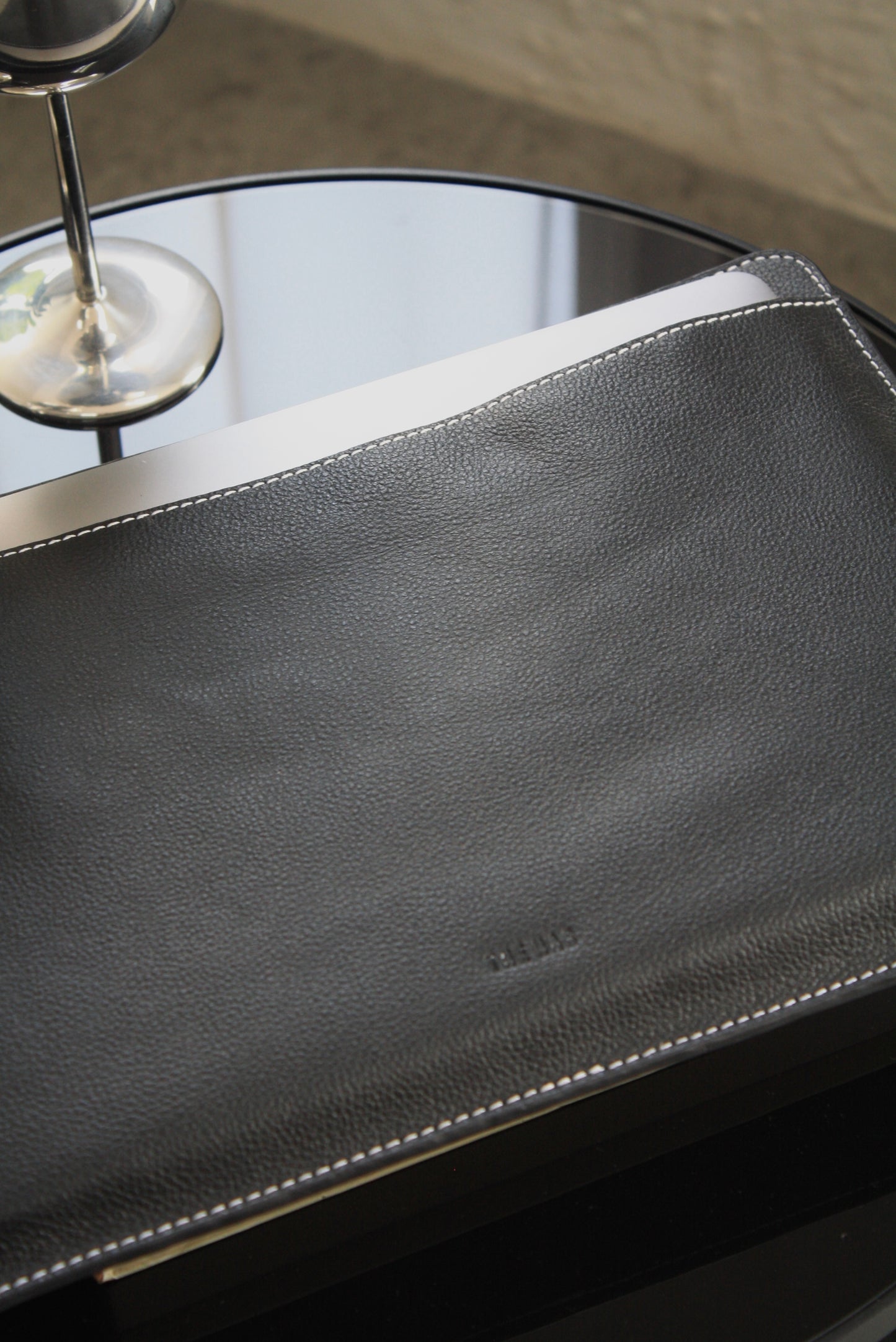The Has - Flat-Mile Laptop Sleeve Case Genuine Leather | 100% Genuine Leather